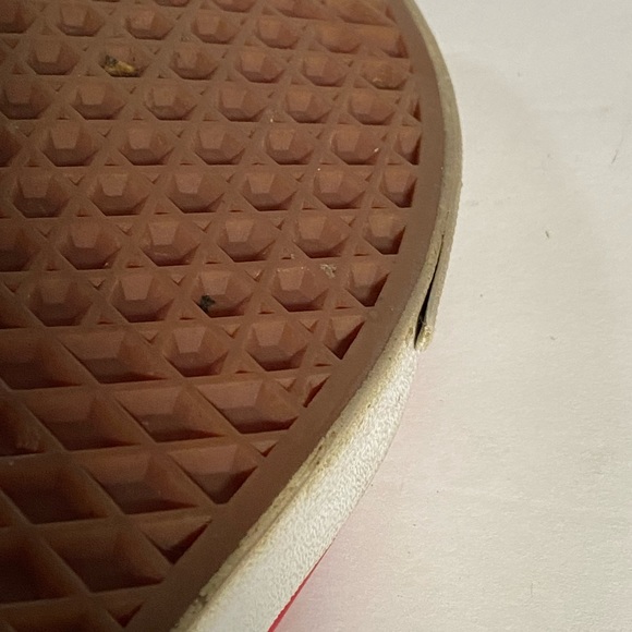 VANS 8.5W Red - Picture 9 of 9